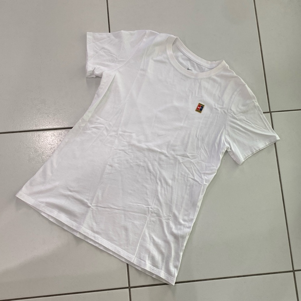 Women’s Nike Tee